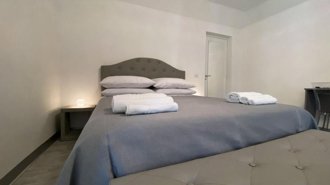 Palazzo Frami Hotel Acireale Luaran gambar